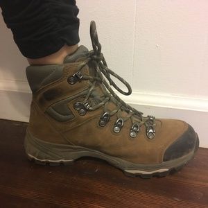 EUC Vasque Waterproof Hiking Boots --Like New!